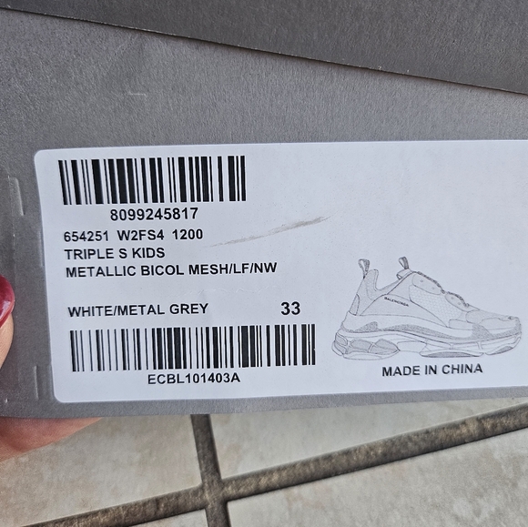 Kids Balenciaga shoes - Picture 3 of 6